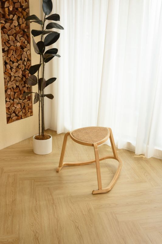 Triro_Rocking Stool_2024PM_Office_19